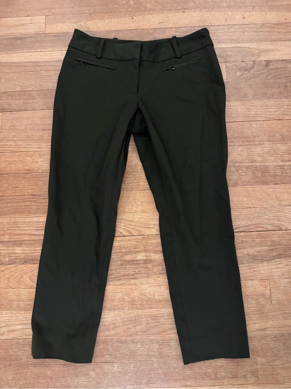 Halogen Women's Green Slim Leg Pants - Size 6
b63